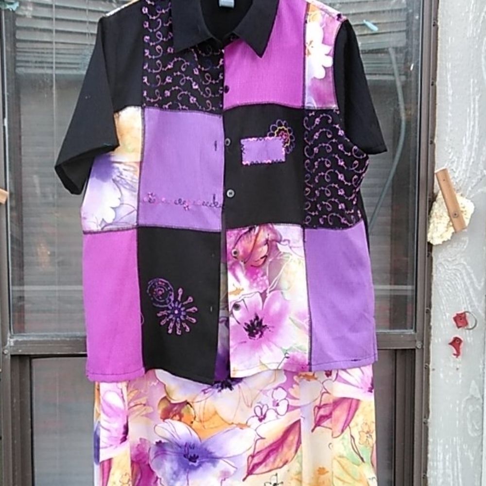 Shirt and skirt set 
